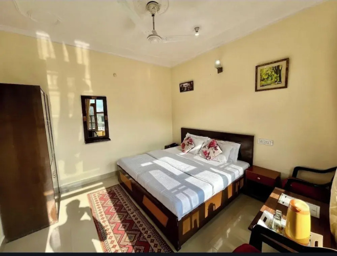 Hotel Anuj Regency