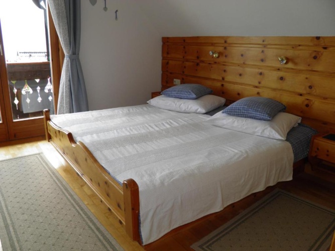 2 Bedrooms Apartment with balcony