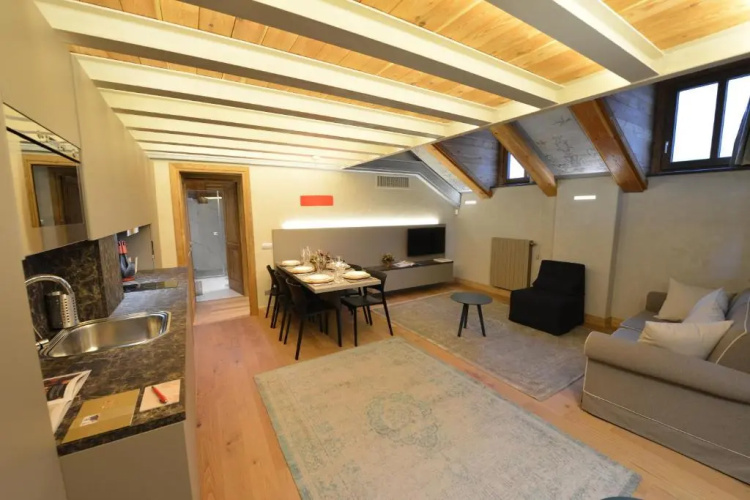 Le Reve Charmant Apartments