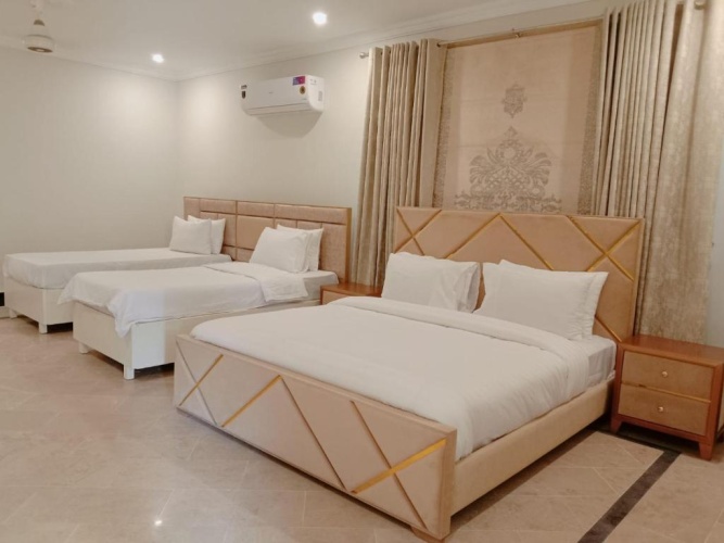 Deluxe Triple room