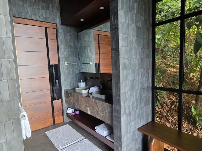 Luxury Double Cottage with balcony and with ocean view
