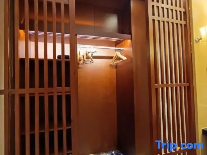 宽甸枫叶会馆外景图