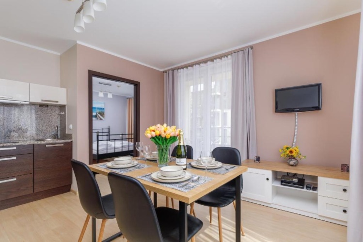 1 Bedroom Apartment