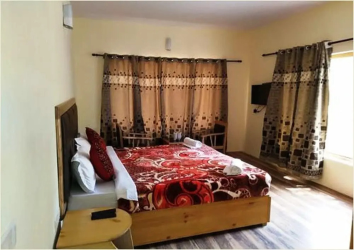 Hotel Khakshal Chubi