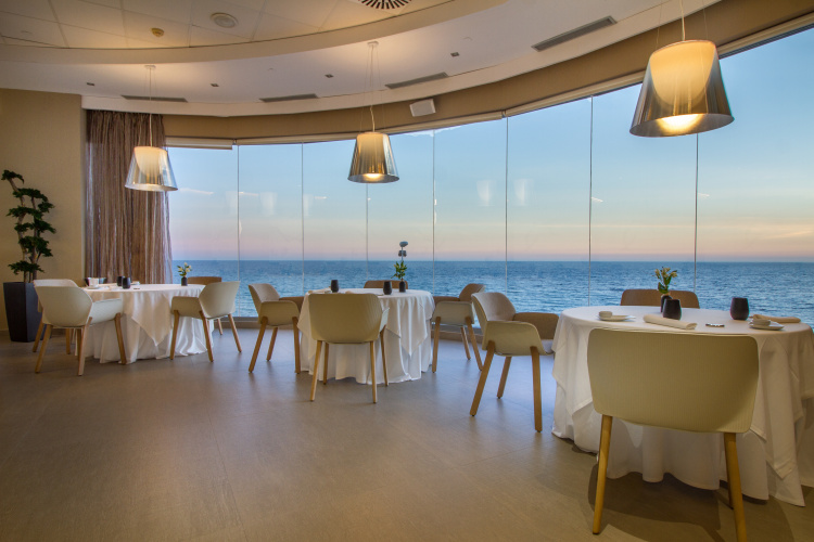 Gran Hotel Sol y Mar - The Unusual Hotel - Adults Only photo 16