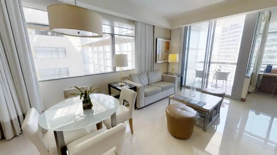 CitiScape - 1 BR Apt at Conrad Hilton