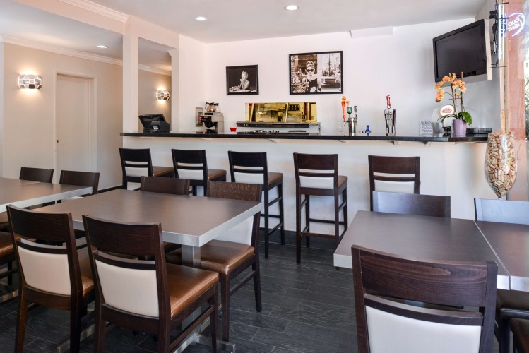 Best Western Hollywood Plaza Inn -Hollywood Walk of Fame photo 24