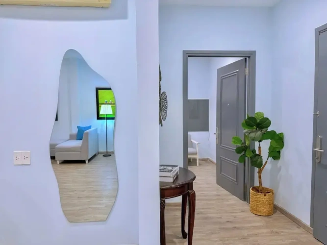 2 Bedrooms Apartment