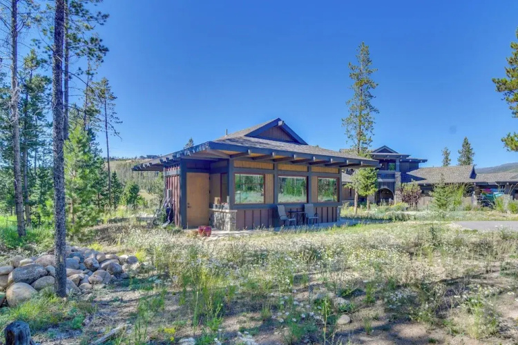 Cozy Fraser Cabin w/ Views & Moose Sightings!