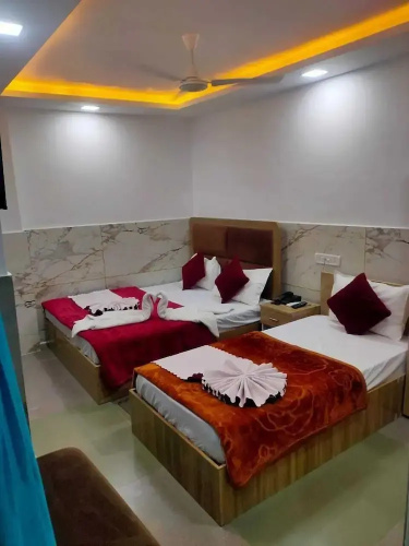 Hotel Sheeri Inn