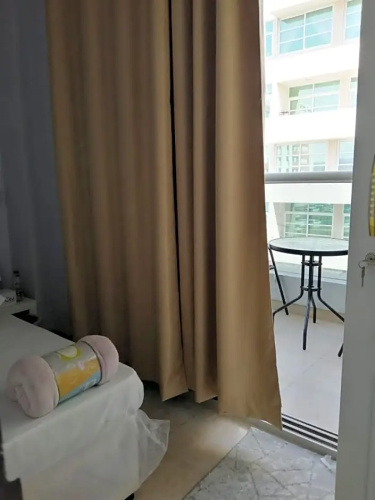 Pharos Inn Sheikh Zaied Private bed space