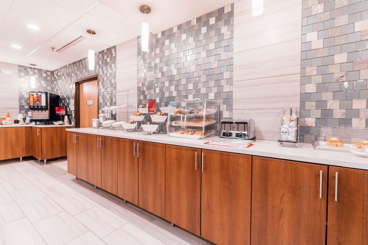 Best Western Plus Executive Residency Waterloo & Cedar Falls photo 36