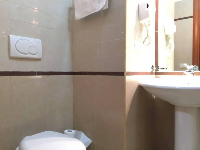 Lam Guest House