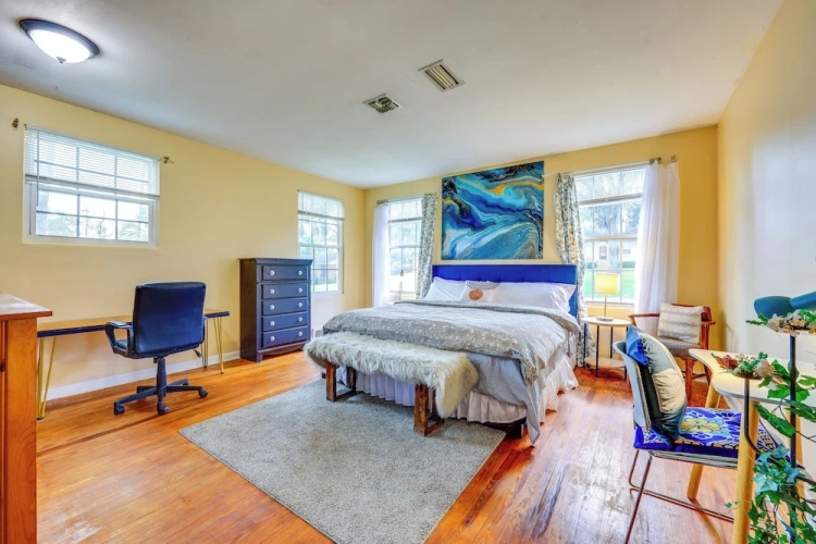 Guest rooms