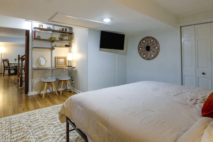 2 Bedrooms Cottage