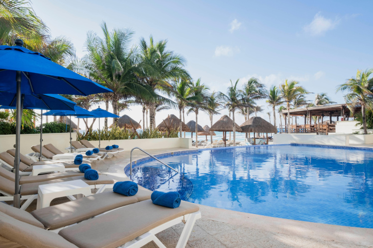 NYX Cancun photo 22