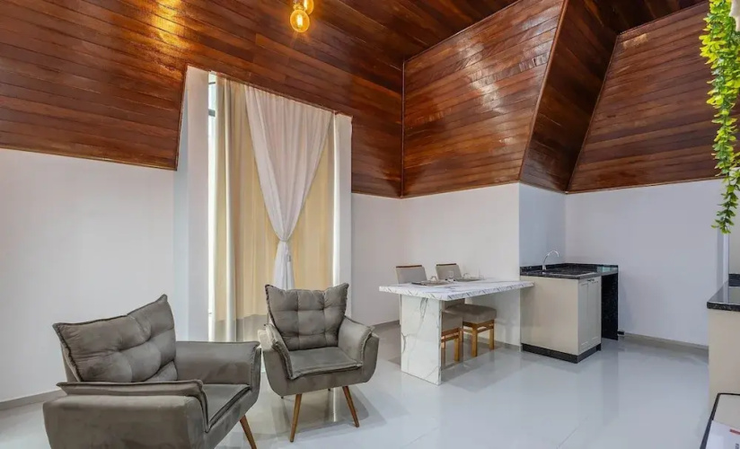 Cozy Studio in Itapema, SC Rgob701