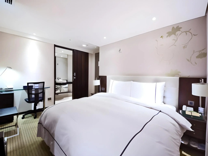 K Hotels Dunnan