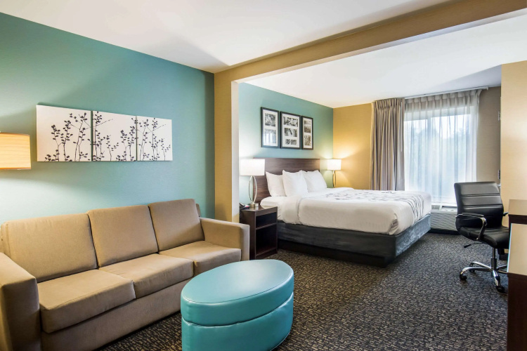 Sleep Inn & Suites Dunmore