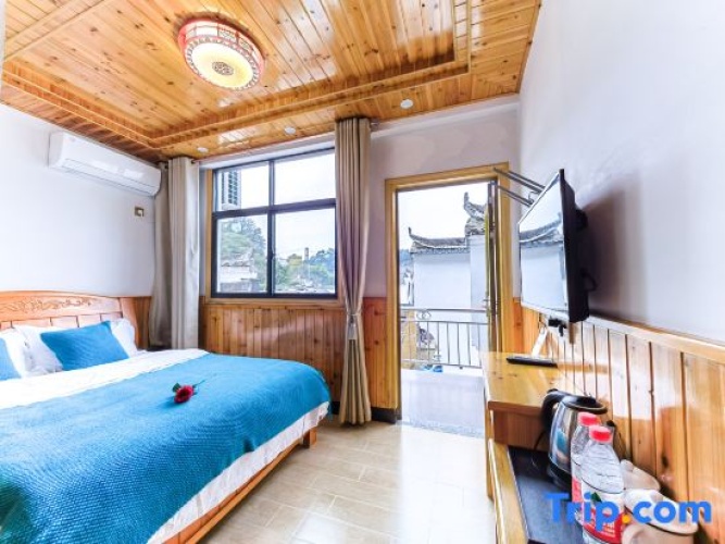 Standard Double room with view