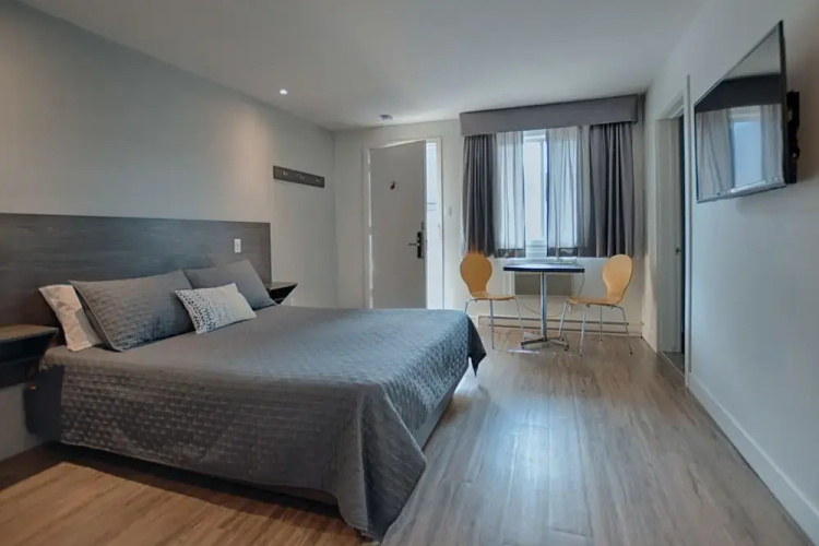 Le Fabreville Motel & Suites