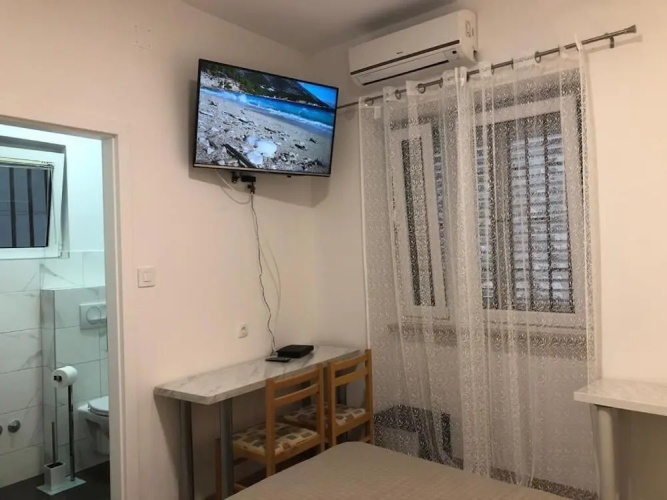 Emily Rooms