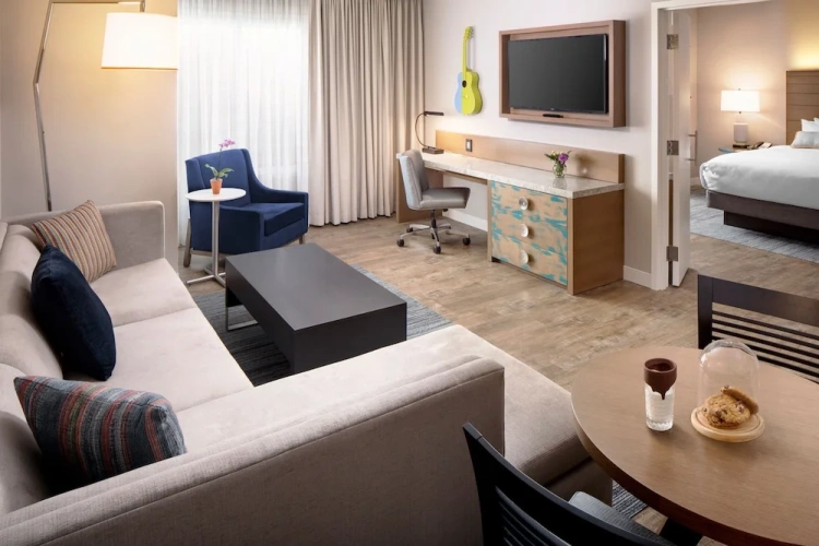 1 Bedroom Suite