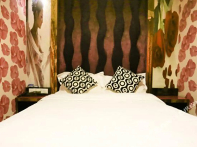 Ailei Fashion Hotel