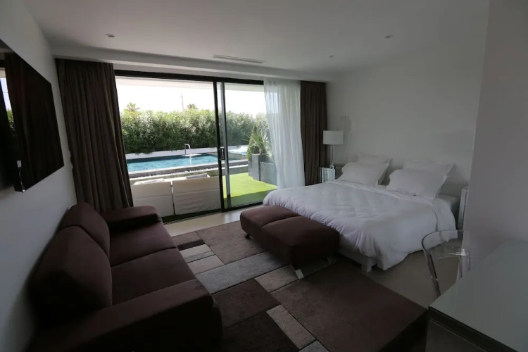 Deluxe room