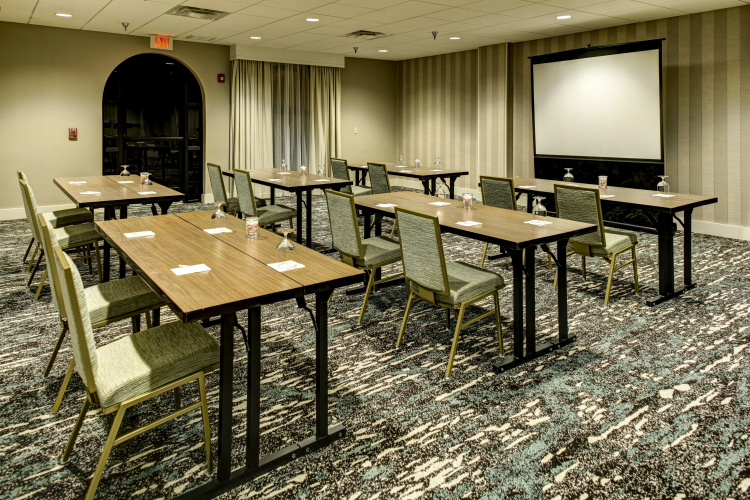 Embassy Suites by Hilton Williamsburg photo 21