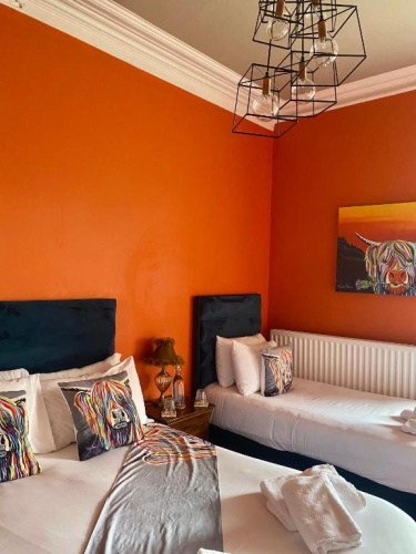 Deluxe Family Suite