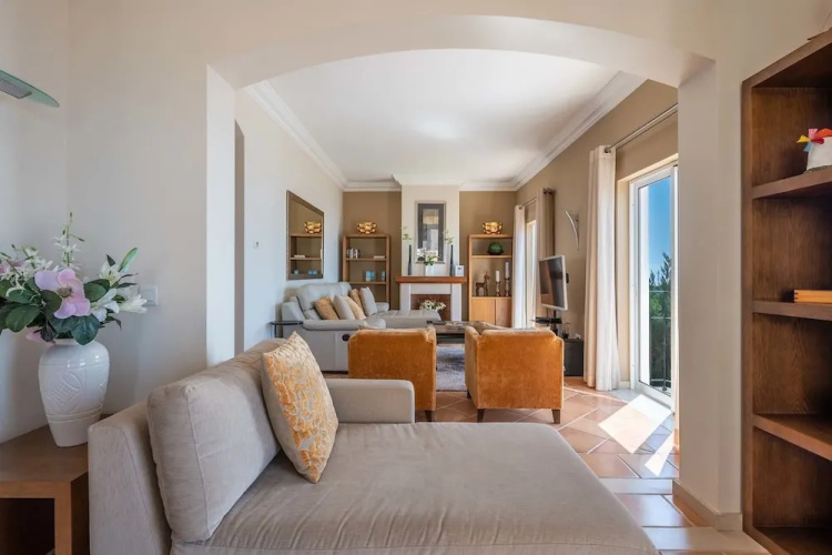 Designed Villa - Palheiro Village