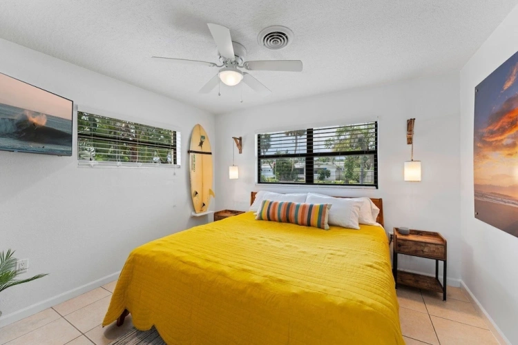 4 Bedrooms Cottage