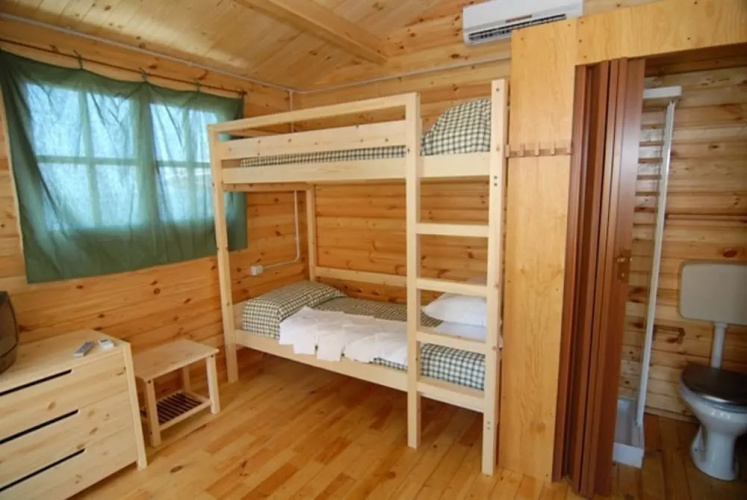 Cirucco Bay Hotel & Camping