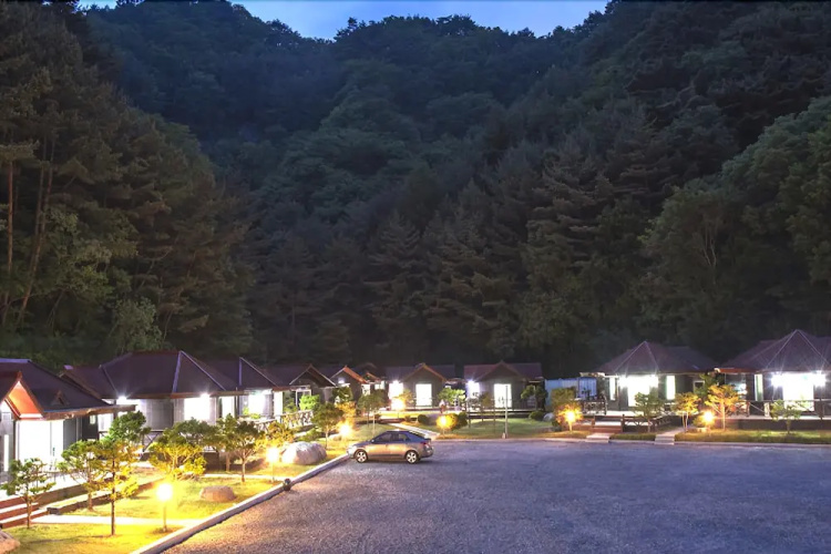 Yeongwol Jangsan Condo