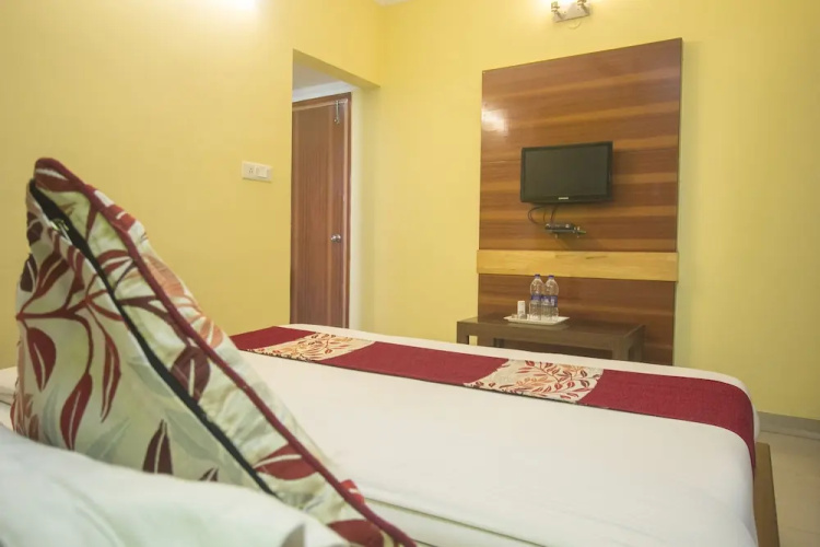 Hotel Gitanjali Inn