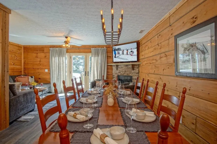 Loggers Run 6, Five Bedrooms