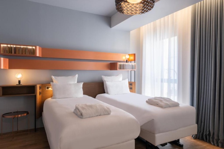 Deluxe Twin room