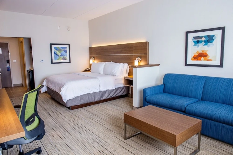 Double Suite