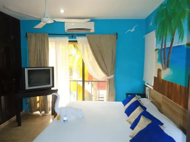 Hotel Acuario PLAYA DEL CARMEN