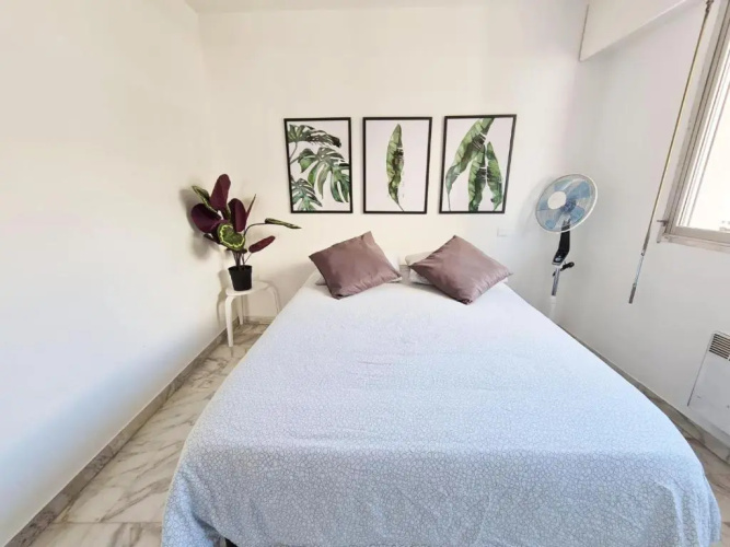 GregBnb-com - T2 Pleine Ville - CLIMATISE - BALCON - 2