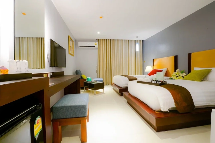 Superior Twin room with balcony