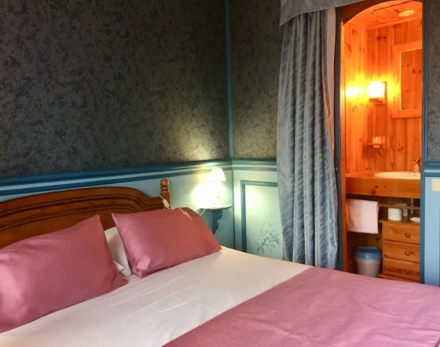 Classic Double room with garden view