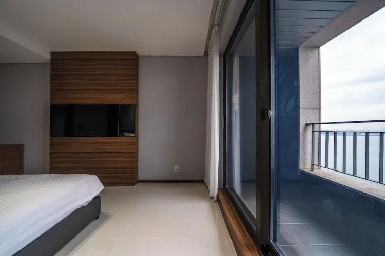 sky & sea hotel