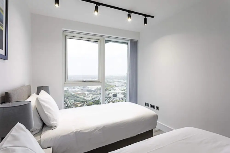 Icon Tower Flat IV