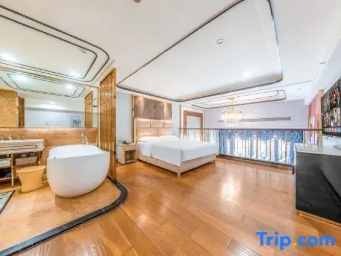 Twin Duplex Suite