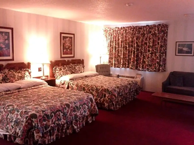 Deluxe Double Suite
