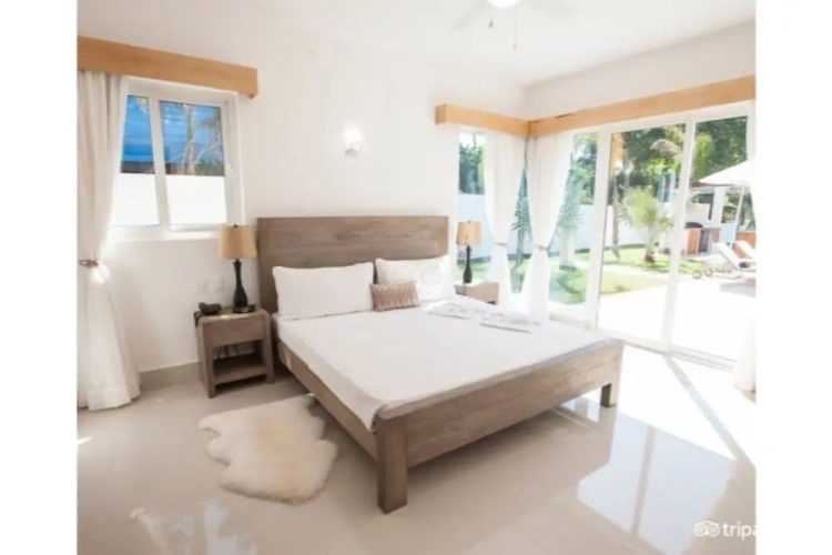 3 Bedrooms Villa with balcony