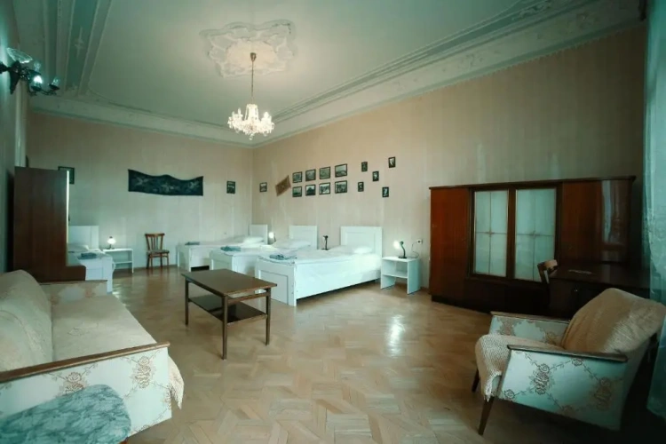Economy Quadruple room