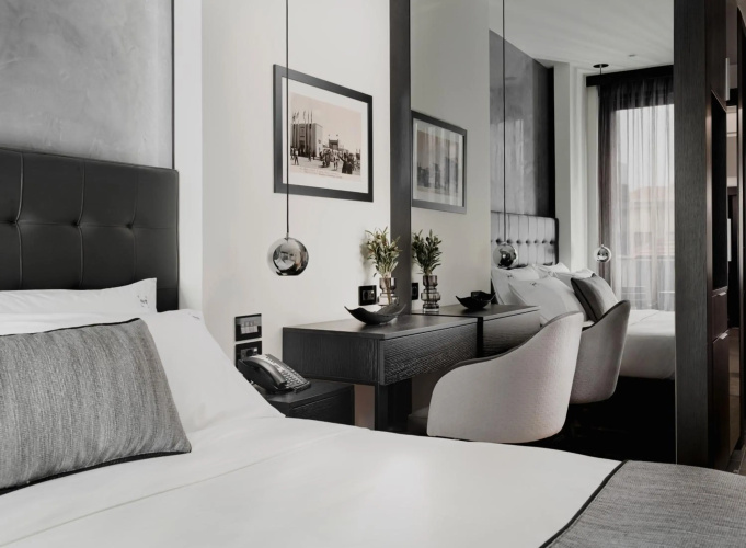 No 15 Ermou Hotel
